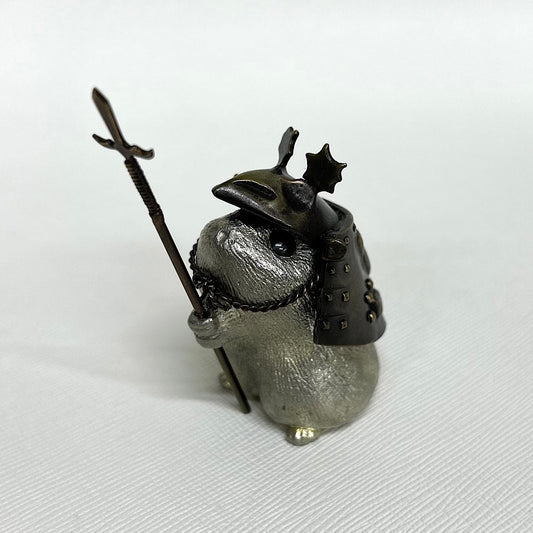 【金属アート】祝迫 芳郎（Yoshiro IWAISAKO）「窮鼠の陣 〜兜〜 槍」