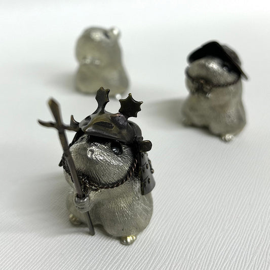 【金属アート】祝迫 芳郎（Yoshiro IWAISAKO）「窮鼠の陣 〜兜〜 槍」