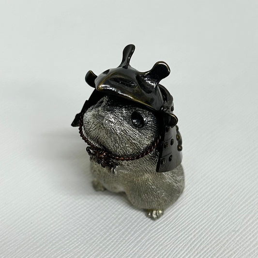 【金属アート】祝迫 芳郎（Yoshiro IWAISAKO）「窮鼠の陣 〜兜〜」