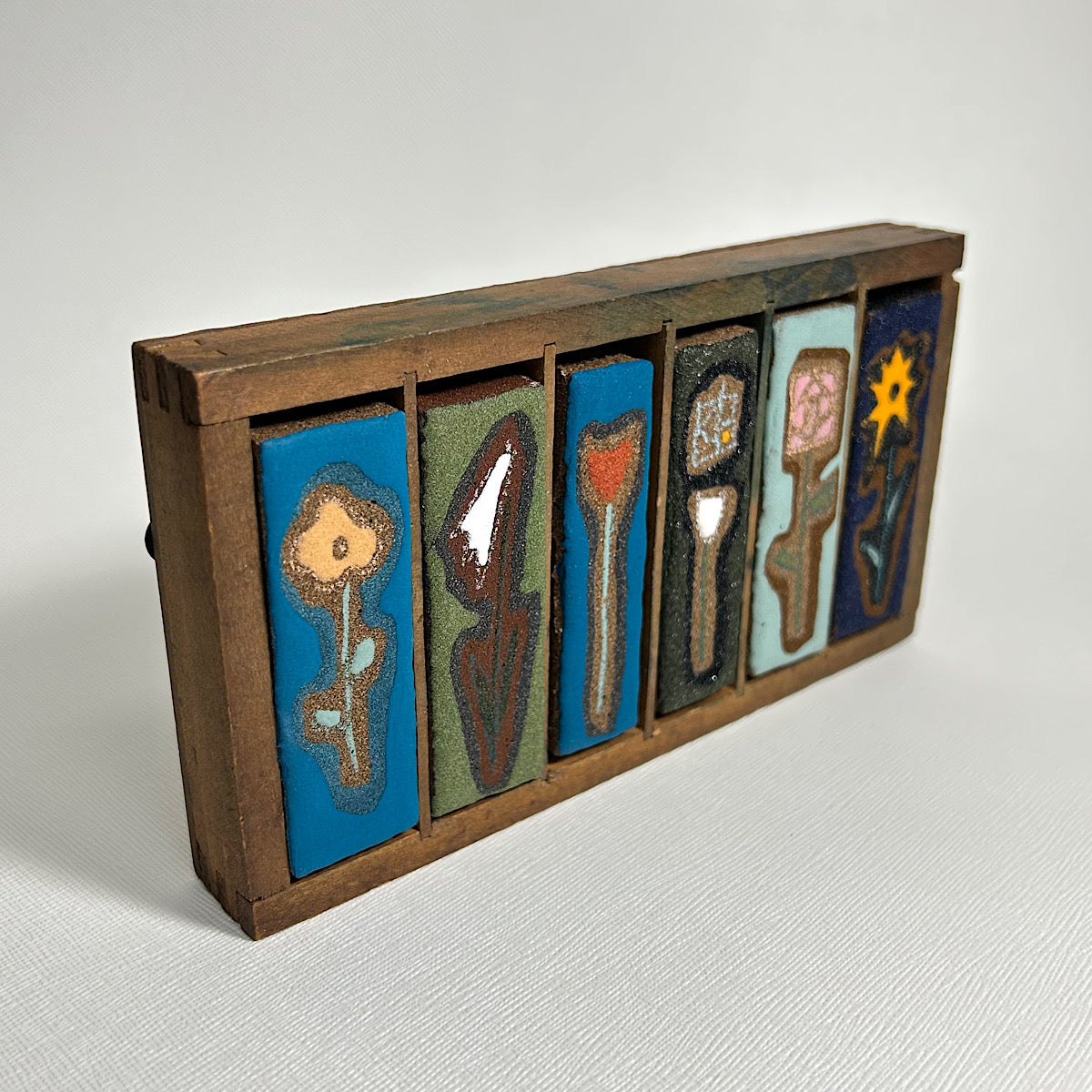 【絵画】杉山 佳（Kei SUGIYAMA）「花を集める」