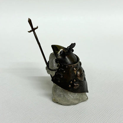 【金属アート】祝迫 芳郎（Yoshiro IWAISAKO）「窮鼠の陣 〜兜〜 槍」