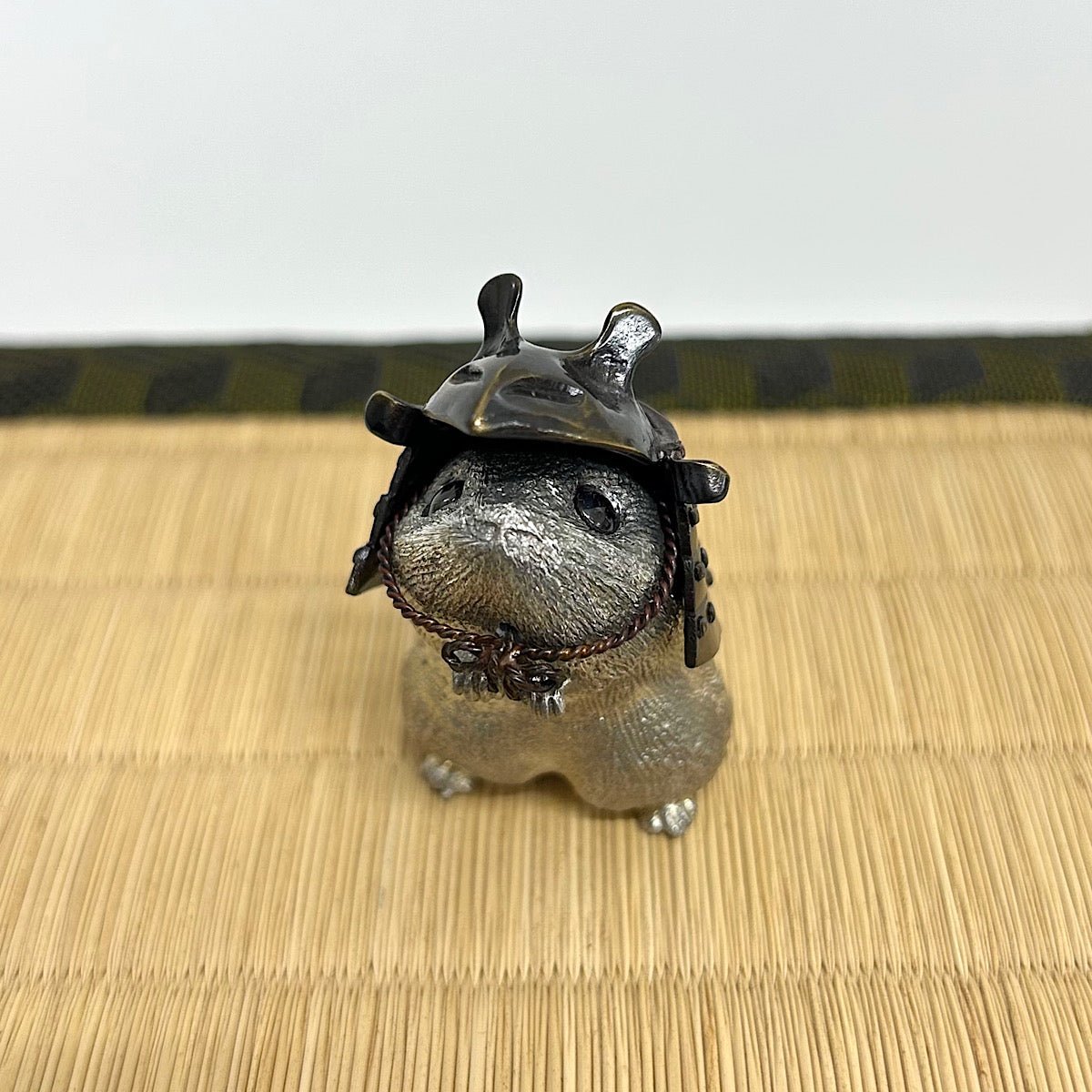 祝迫 芳郎（Yoshiro IWAISAKO）「窮鼠の陣 〜兜〜」